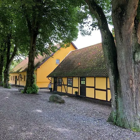 12 Strandvaenge *